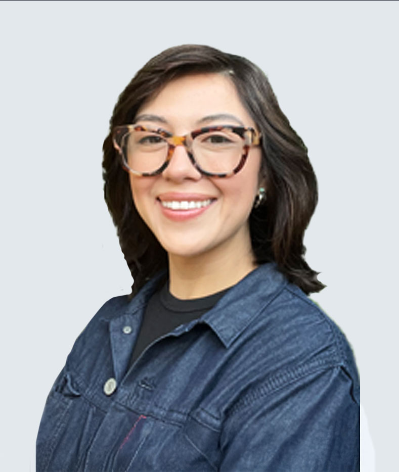 Portrait of Ellen Urtecho, LCSW, clinical program director at Evolve Treatment Center.