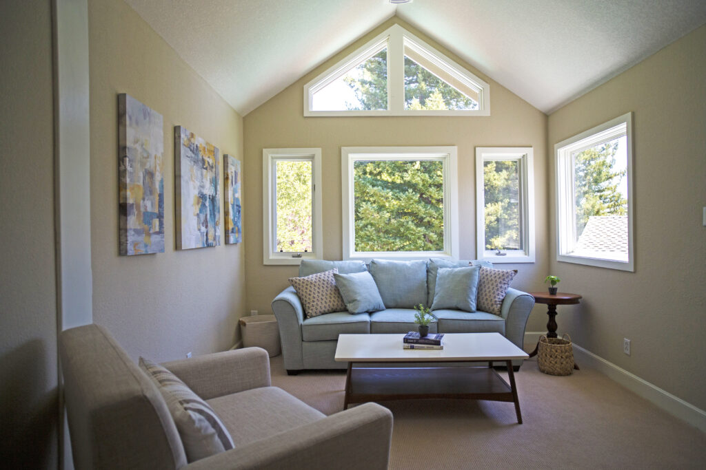 photo of lafayette residential treatment center therapy at evolve